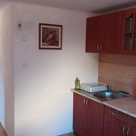 9 * Balatonberény