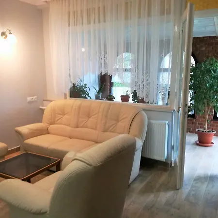 9 Balatonberény
